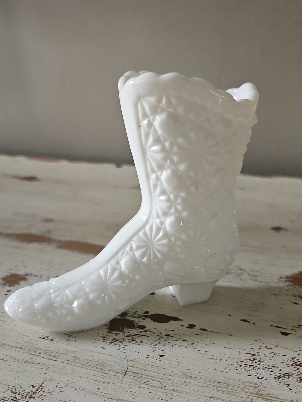 Fenton Daisy And Button 4" Boot - Picture 3 of 3